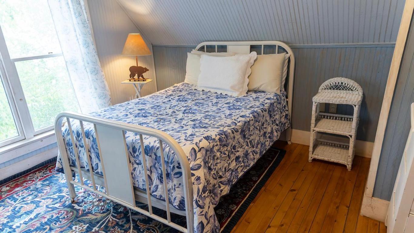The Woods Locanda 2*
