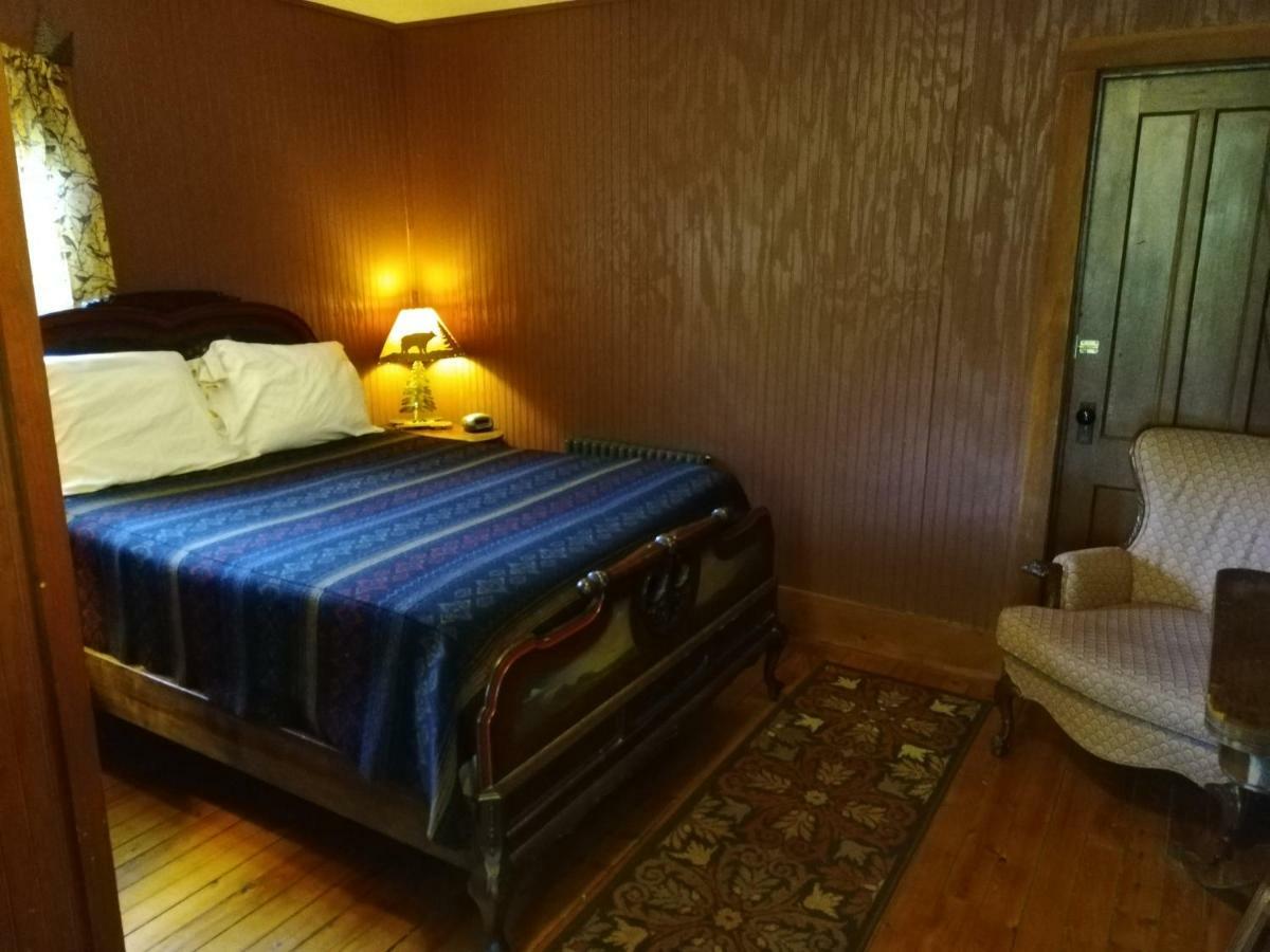 Inn The Woods