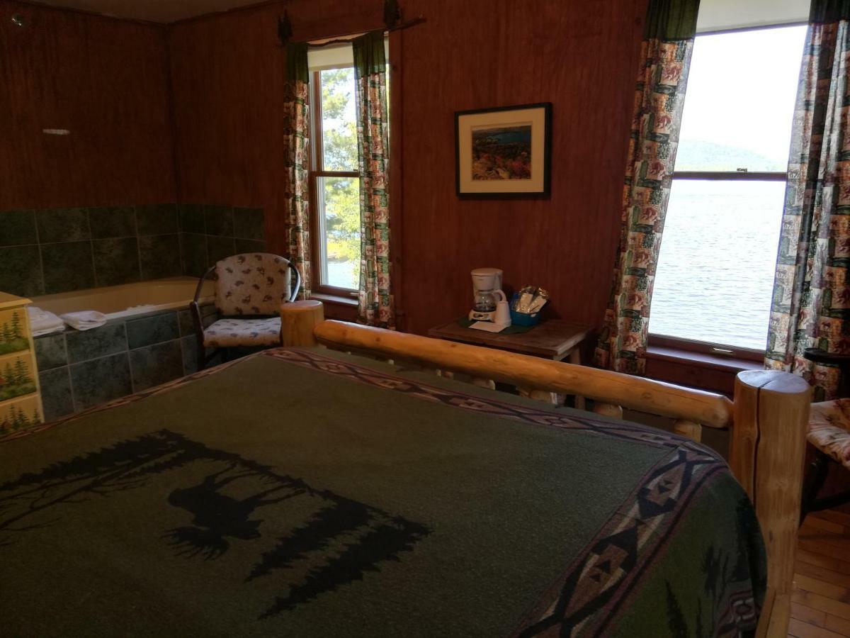 Inn The Woods Inlet